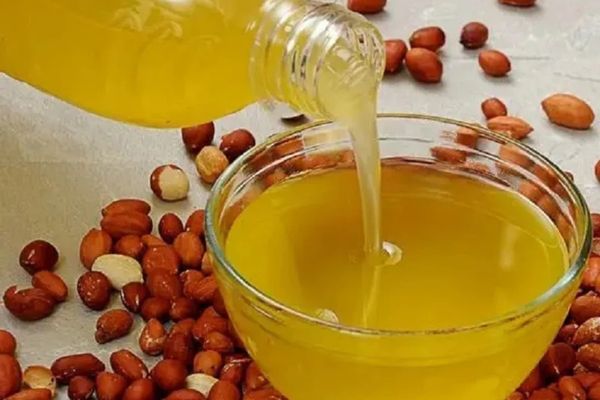 Groundnut Oil vs. Sunflower Oil: Which is Better for Cooking?