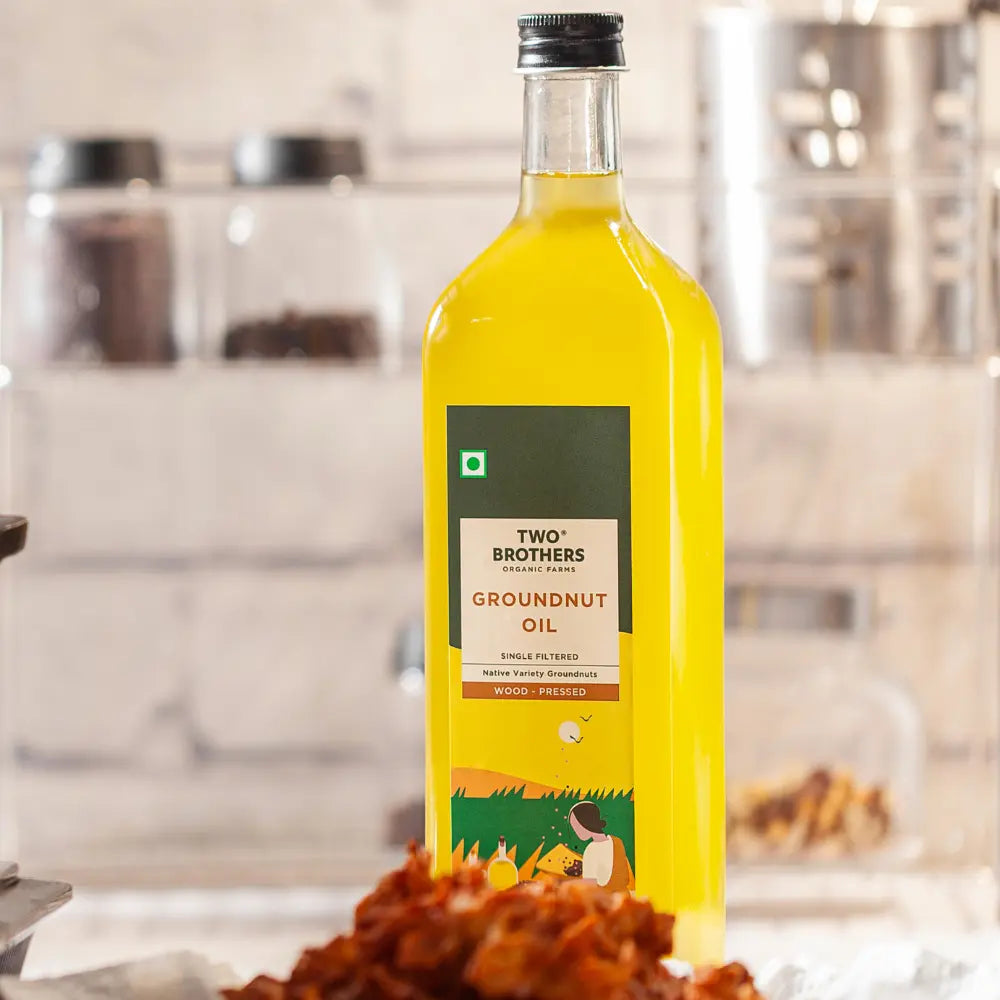 Groundnut oil for hair