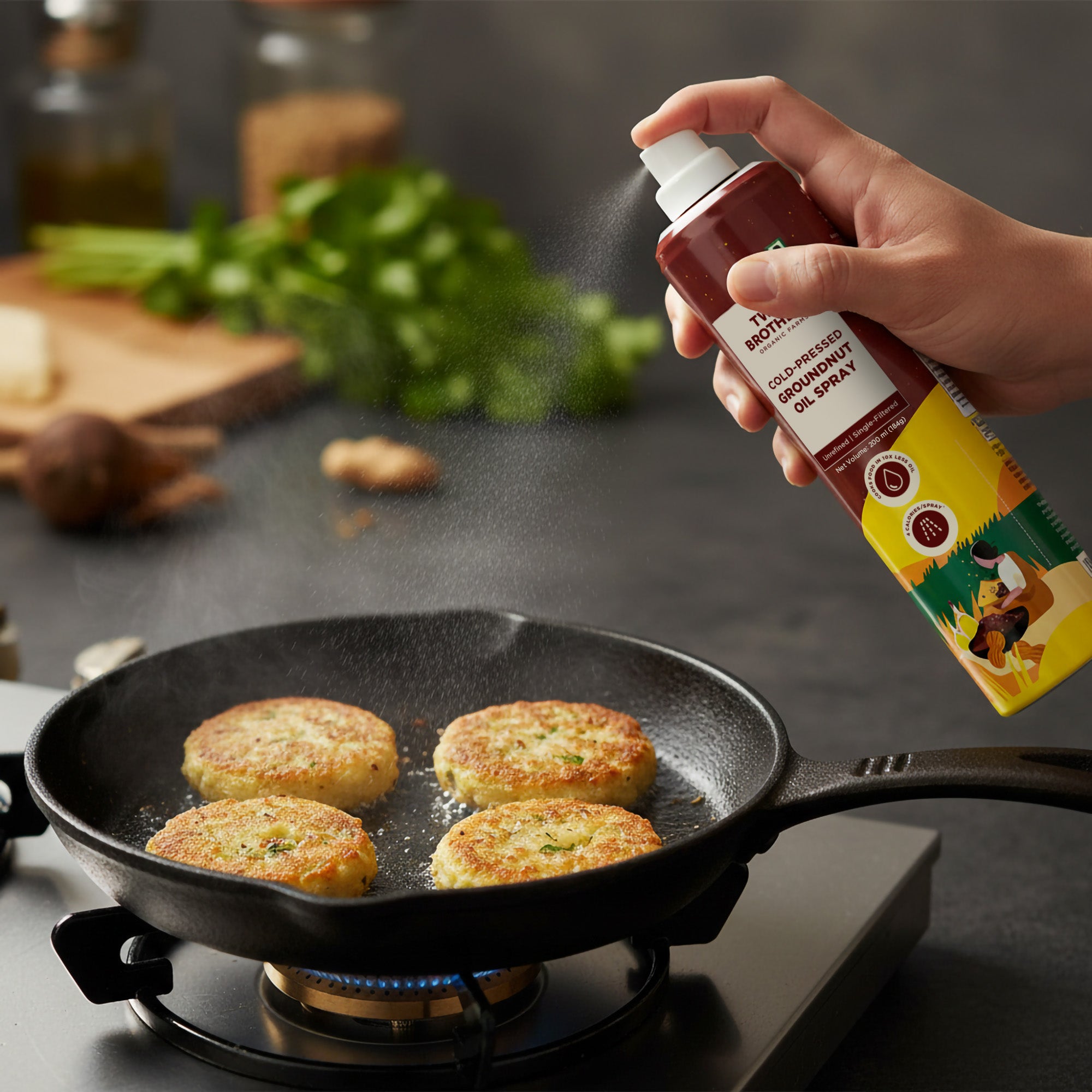 Cold-Pressed Groundnut Oil Spray